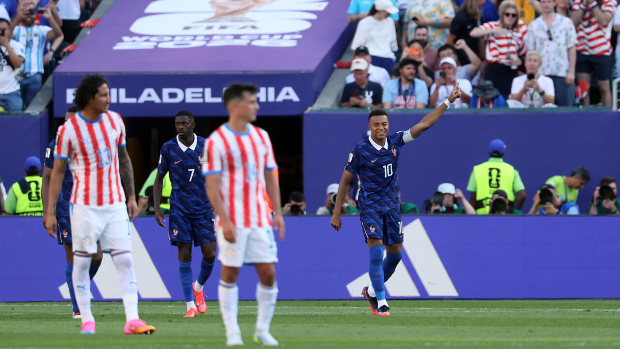 Mondial 2026 : la France triomphe face à un Paraguay coriace et affrontera le Maroc en quarts de finale.