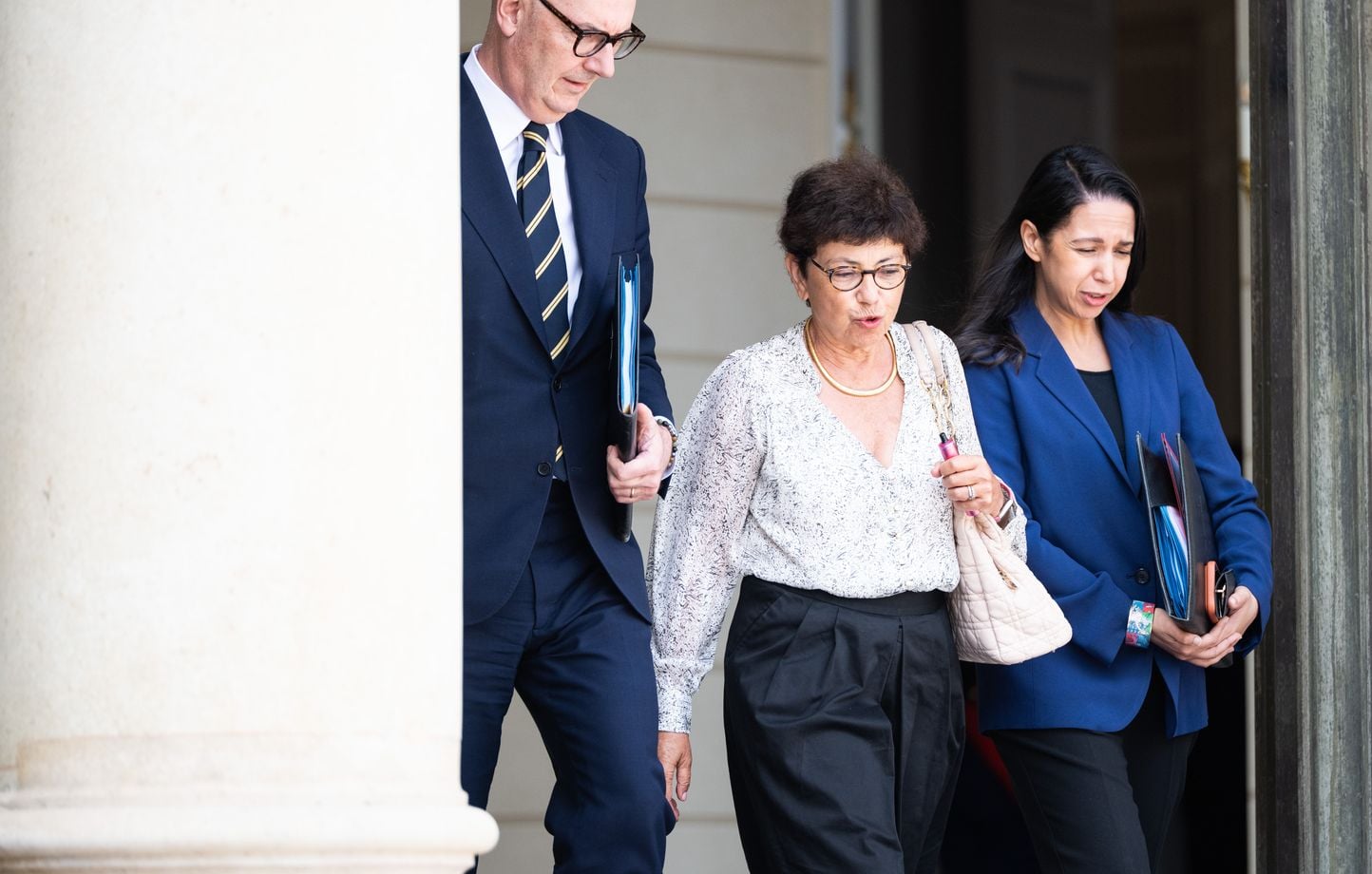Monique Barbut reste ministre de la transition écologique malgré des désaccords sur le projet de loi agricole
