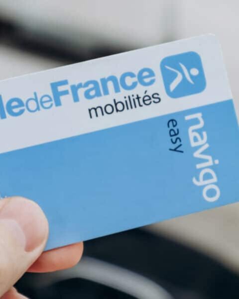 Navigo : modalités de remboursement de 90,80 € ou 45,40 € pour les lignes J et L.