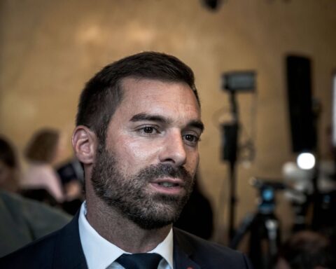 Plainte contre Julien Odoul pour incitation à la haine après ses propos à Pau sur les étrangers