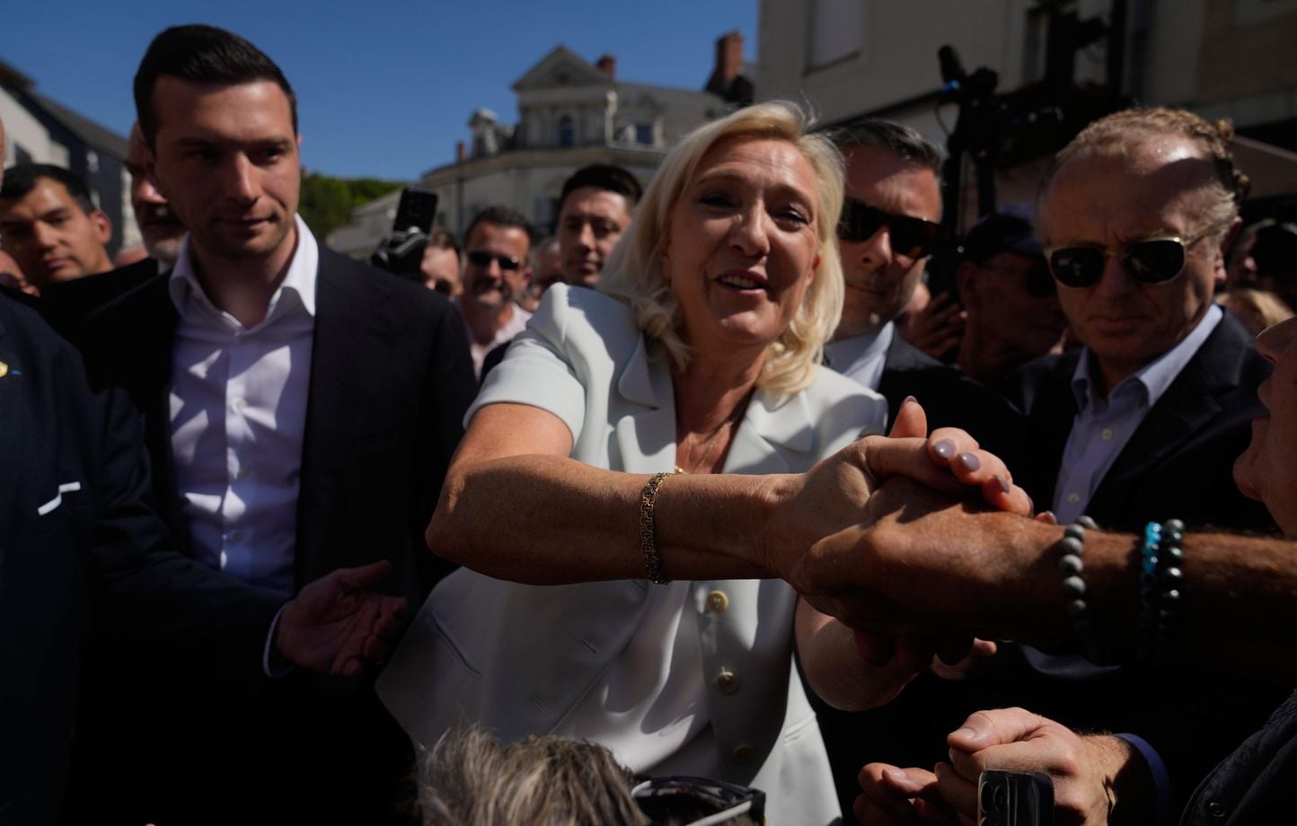 Présidentielle 2027 : Les Français divisés sur la candidature de Marine Le Pen après sa condamnation