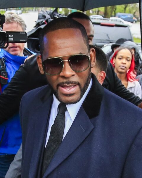 R. Kelly, condamné pour trafic sexuel, demande à Donald Trump de réduire sa peine de 30 ans