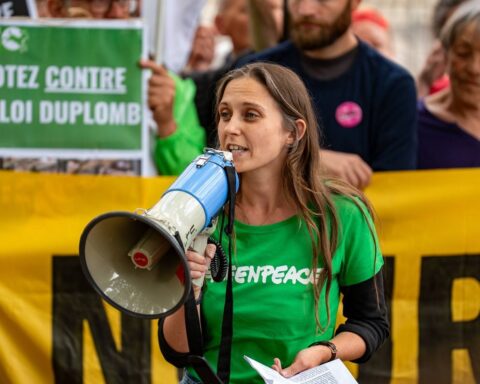 Retour de l’acétamipride et flupyradifurone : l’Anses face à une décision cruciale après l’adoption de la loi