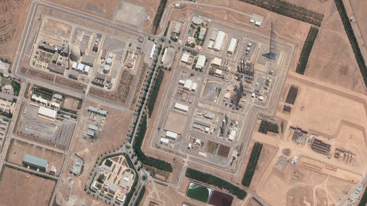 Tensions entre l'Iran et les États-Unis : frappes militaires sur des sites nucléaires à Bouchehr et Darkhovin