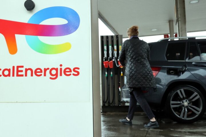 TotalEnergies affiche un bénéfice net record de 5,4 milliards de dollars en pleine crise énergétique