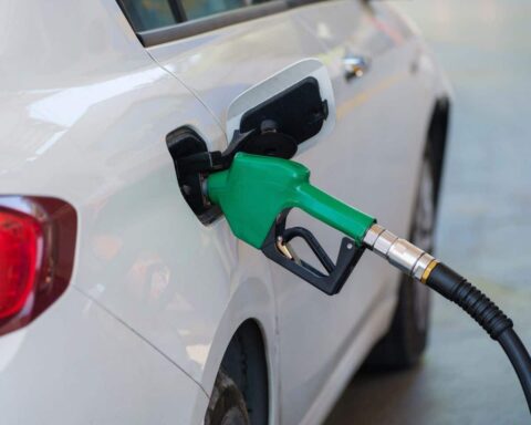 TotalEnergies et le prix du pétrole : l'influence décisive du Moyen-Orient sur le coût de votre essence