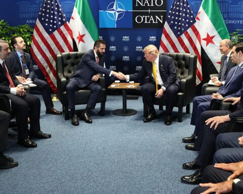 Trump envisage de révoquer la désignation de la Syrie comme État sponsor du terrorisme