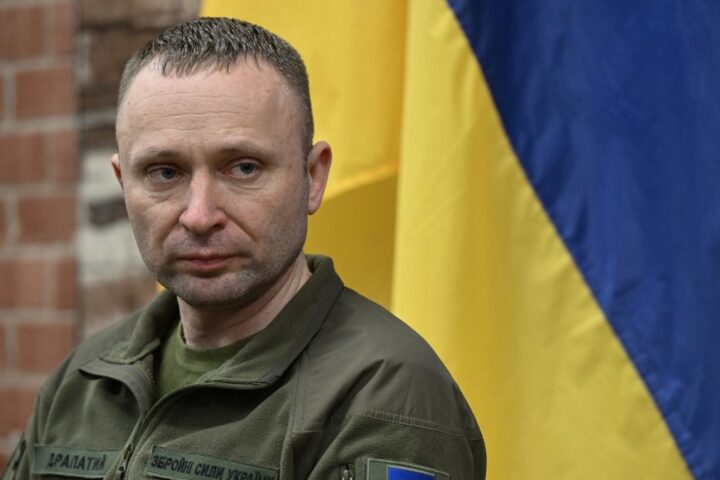 Ukraine : Mykhaïlo Drapaty nommé nouveau chef de l’armée en période de crise politique
