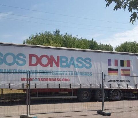 Un camion d'une association pro-russe crée la polémique près d'un festival dans le Tarn
