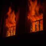 Un couple alcoolisé incarcéré après avoir incendié leur maison avec cinq enfants à l'intérieur à Minoa