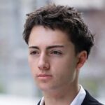Un étudiant français de 19 ans condamné à Singapour pour avoir léché une paille dans un distributeur