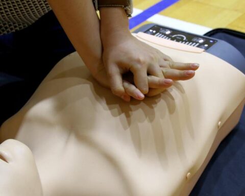 Un Français réalise un massage cardiaque de plus de 27 heures