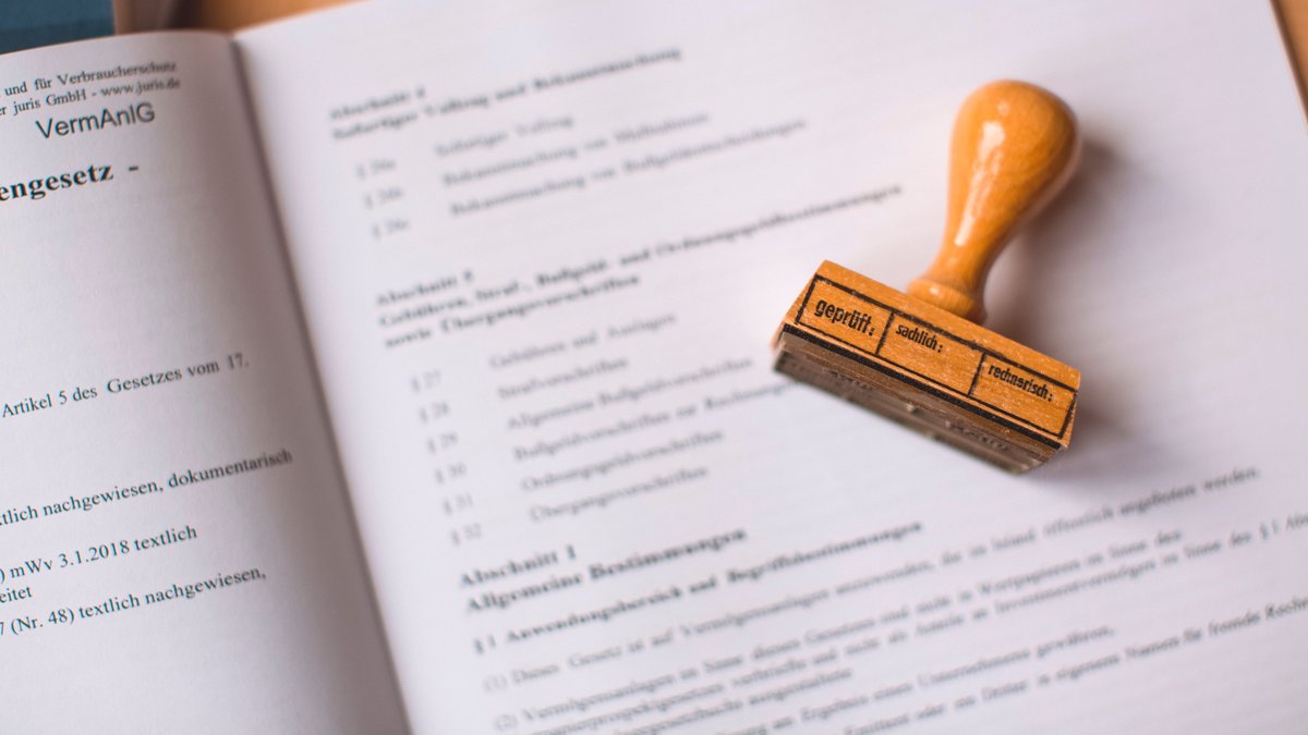 Un salarié espagnol licencié après un arrêt maladie pour anxiété, l'entreprise doit le réintégrer