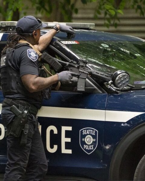 Une fusillade à Seattle pendant un festival fait deux morts et cinq blessés, dont un enfant de 2 ans