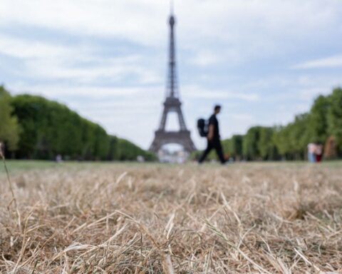 Vingt-trois départements en vigilance orange face à une nouvelle canicule en France