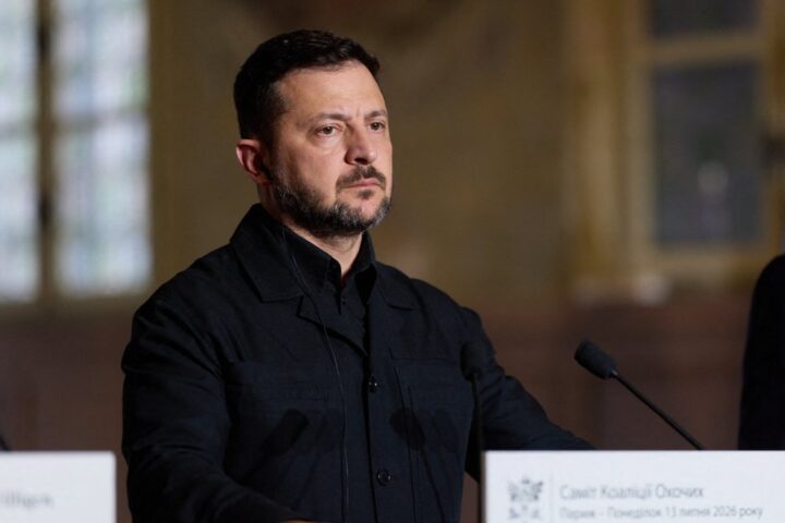 Zelensky s'entretient avec des émissaires de Trump pour relancer la diplomatie face à la guerre en Ukraine