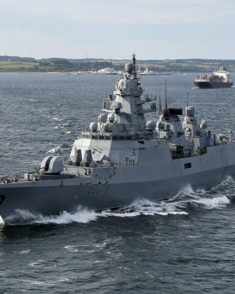 La Russie déploie le frégate Admiral Kasatonov en mer Baltique
