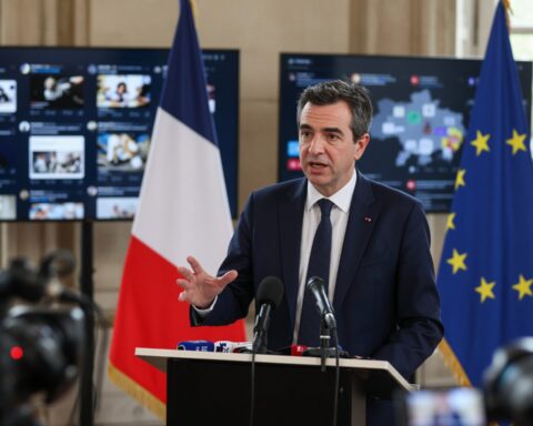 Jean-Noël Barrot appelle l’Europe à renforcer sa réponse aux ingérences russes
