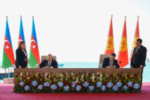 L’Azerbaïdjan et le Kirghizstan renforcent leur alliance au cœur des échanges eurasiatiques