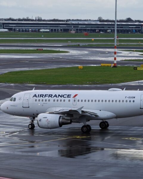 Aéroports de Paris : impact du contexte économique et géopolitique sur leur fréquentation
