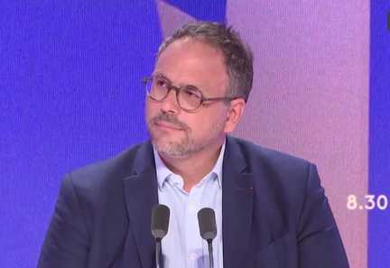 Aurélien Rousseau appelle la gauche à soutenir Raphaël Glucksmann sans craindre La France insoumise