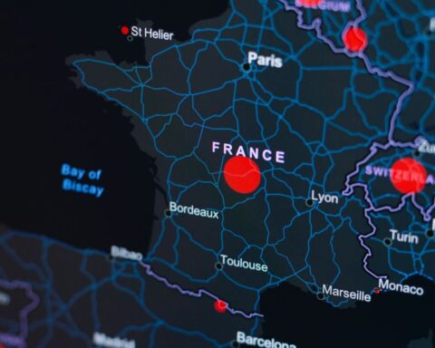 Canicule : la chaleur actuelle en France dépasse celle de 2003 en durée, selon Météo-France