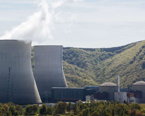 Canicule : trois réacteurs nucléaires dans le Grand-Est arrêtés en raison de la baisse des rivières