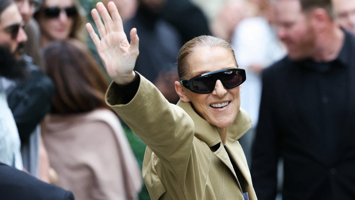 Céline Dion atterrit à Paris avant sa série de concerts débutant le 12 septembre