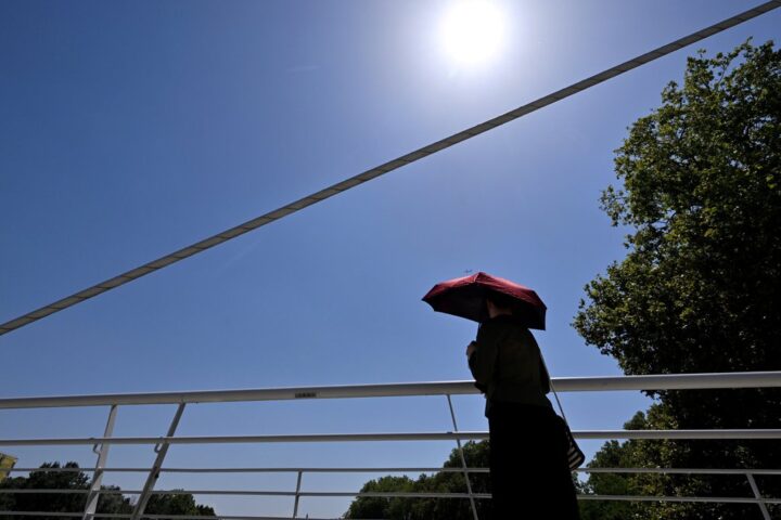 Chaleur persistante : les modèles météo peinent à prédire la fin de la canicule en France