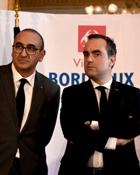 Colère des habitants du Porge avant la visite de Sébastien Lecornu sur la situation post-incendie