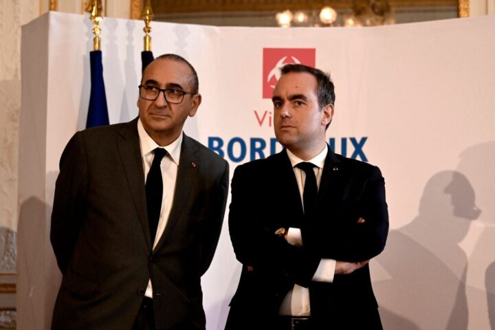 Colère des habitants du Porge avant la visite de Sébastien Lecornu sur la situation post-incendie