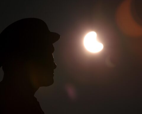 Comment et quand observer l'impressionnante éclipse solaire partielle d'août depuis le Royaume-Uni et l'Irlande