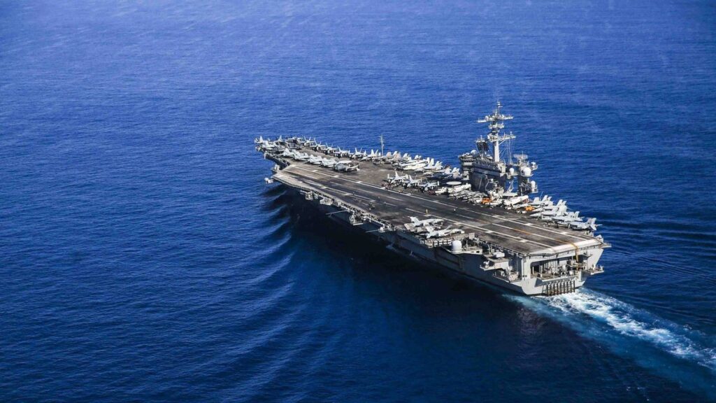 Conditions de vie alarmantes pour les marins de l'USS Abraham Lincoln en mer durant la guerre en Iran