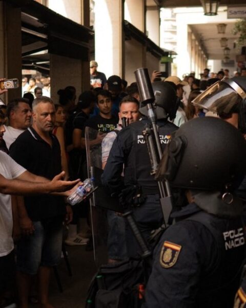 Crise migratoire à Ceuta : les tensions exacerbées par la présence de l'extrême droite espagnole