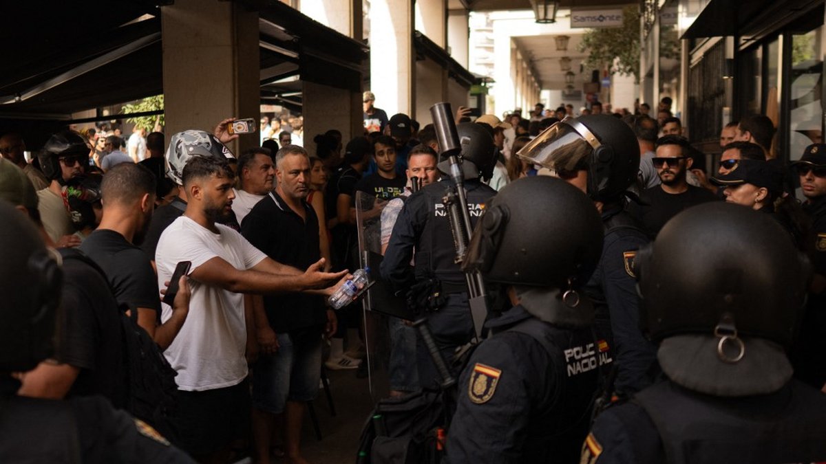 Crise migratoire à Ceuta : les tensions exacerbées par la présence de l'extrême droite espagnole