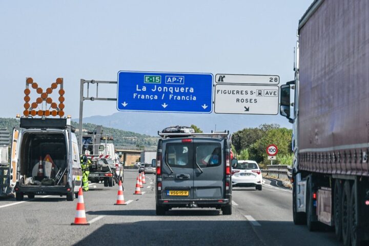 Démantèlement d'un réseau de passeurs entre Alicante et la France, trois arrestations effectuées