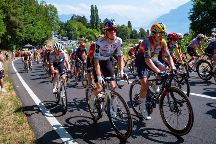 Demi Vollering et deux autres coureuses sanctionnées pour une pause sanitaire sur le Tour de France