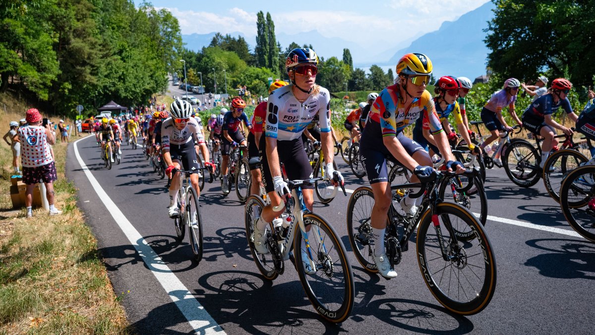 Demi Vollering et deux autres coureuses sanctionnées pour une pause sanitaire sur le Tour de France