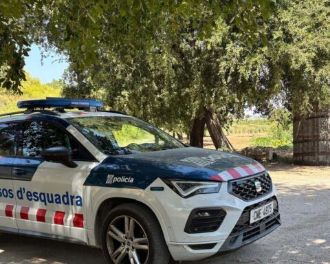 Des ballots de cocaïne échouent sur les plages catalanes avec une image de Jésus-Christ