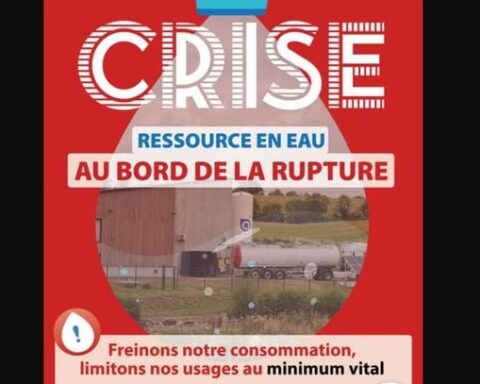 Des camions-citernes acheminent de l'eau potable en Aubrac face à une sécheresse sans précédent