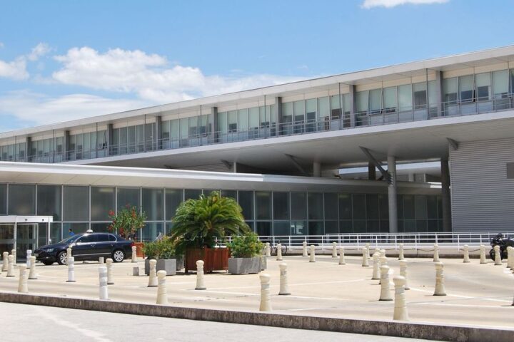 Des parents portent plainte contre le CHU de Nîmes après la mort de leur fille de 16 ans