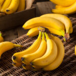 Des recommandations de nutritionniste suscitent des débats sur la consommation de bananes en France