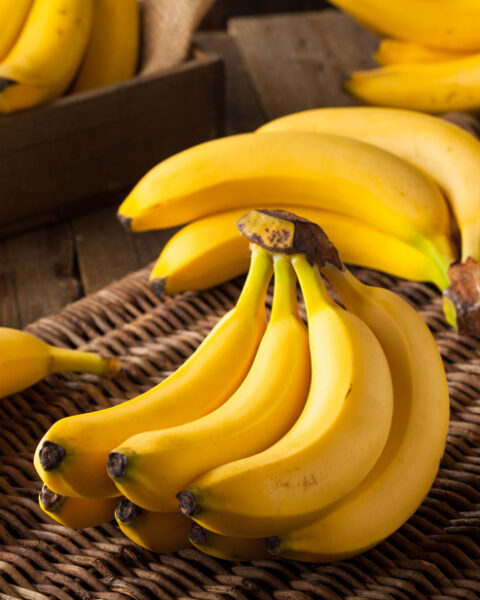Des recommandations de nutritionniste suscitent des débats sur la consommation de bananes en France