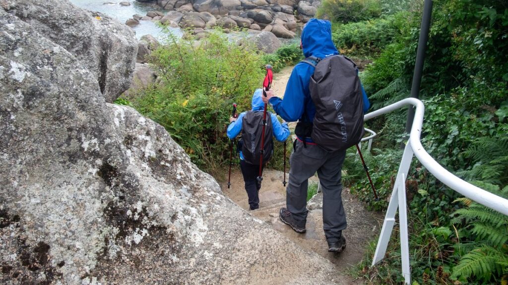 Des touristes inexpérimentés coincés en haute montagne lors d'une randonnée en Autriche