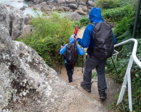 Des touristes inexpérimentés coincés en haute montagne lors d'une randonnée en Autriche