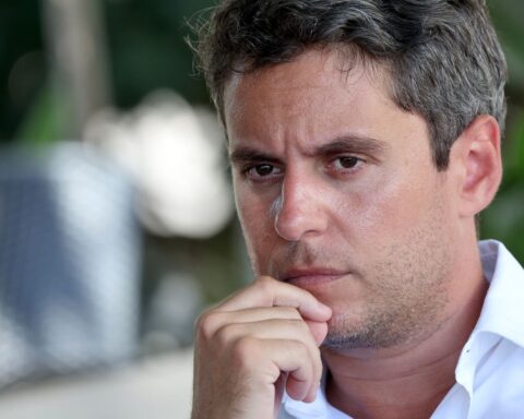 Désinformation russe : Gabriel Attal ciblé par de nouvelles opérations avant la présidentielle de 2027