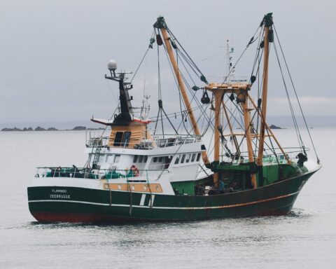 Deux marins français portés disparus après le naufrage d'un chalutier au large du Royaume-Uni