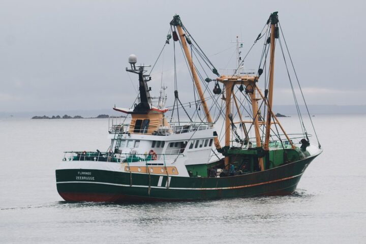 Deux marins français portés disparus après le naufrage d'un chalutier au large du Royaume-Uni