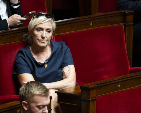 Elon Musk soutient Marine Le Pen : un soutien risqué pour la candidate présidentielle française