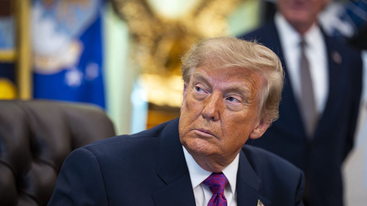 Emmanuel Grégoire répond à Donald Trump : Paris refuse les leçons d'un chef d'État aux milices racistes